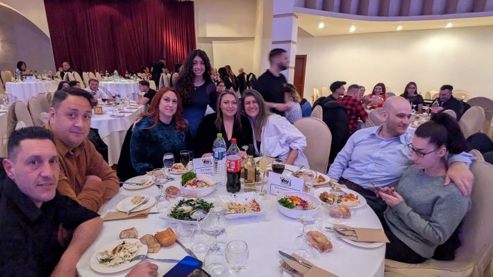 PXL_20251227_194536247